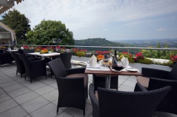 Hochzeit im Panoramahotel Waldenburg Bild 2